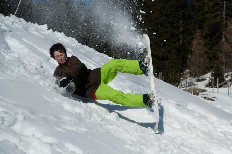 snowboard or skiing easier on your knees